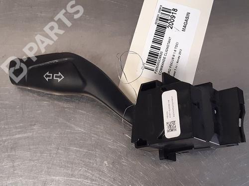 Used Steering column stalk FORD FOCUS III 1.6 TDCi (115 hp) 9334069