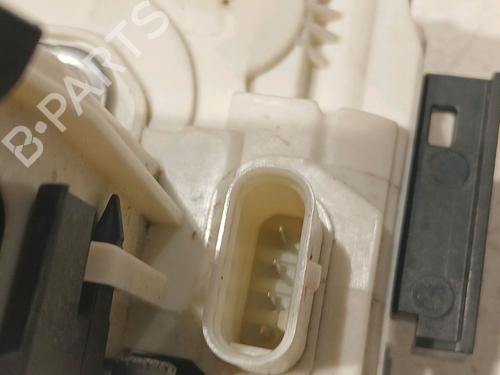 Front right lock MERCEDES-BENZ GLA-CLASS (X156) GLA 200 (156.943) | BP18277072C97 