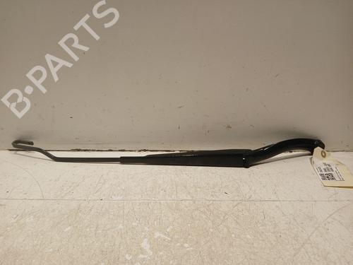 Used Front windshield wiper arm PEUGEOT 307 (3A/C) 2.0 HDi 90 (90 hp) 20608622