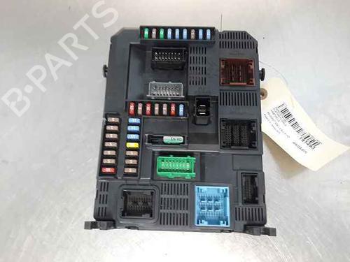 Used Fuse box PEUGEOT 208 I (CA_, CC_) 1.6 BlueHDi 100 (100 hp) 30095561