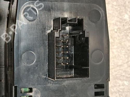 Switch BMW X1 (F48) sDrive 18 d | BP21587532I30 