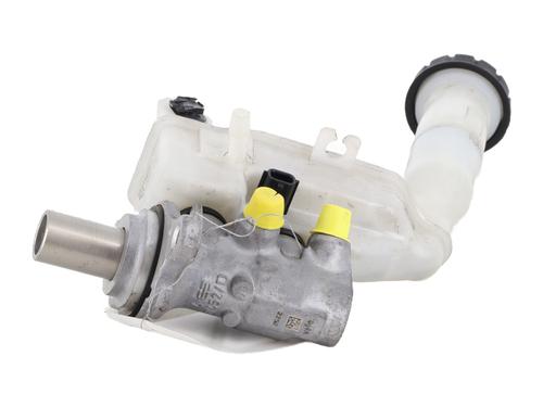 Used Brake master cylinder Brake master cylinder NISSAN JUKE (F15) 1.6 (94 hp) 33715449 33715449