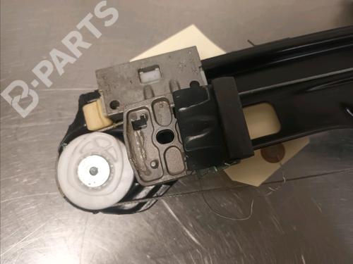 Rear right window mechanism MERCEDES-BENZ C-CLASS (W203) C 200 CDI (203.007) | BP10683609C25 