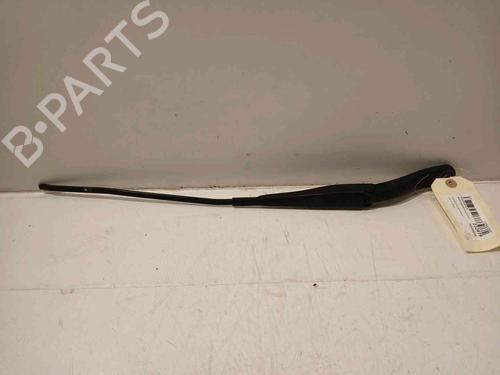 Used Front windshield wiper arm DACIA DUSTER (HS_) [2010-2018]  20605480