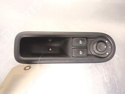 Used Left front window switch Left front window switch RENAULT TWINGO II (CN0_) 1.5 dCi (CN0E) (64 hp) 9340031 9340031