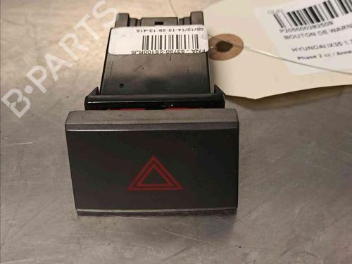Used Warning switch HYUNDAI ix35 (LM, EL, ELH) 1.7 CRDi (116 hp) 9341643