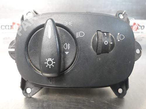 Used Headlight switch FORD TRANSIT Van (FA_ _) 2.0 DI (FAE_, FAF_, FAG_) (100 hp) 9328365