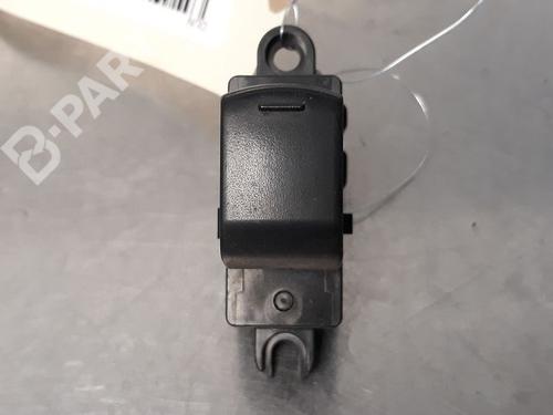 Used Right front window switch NISSAN NOTE (E11, NE11) 1.5 dCi (90 hp) 9328012