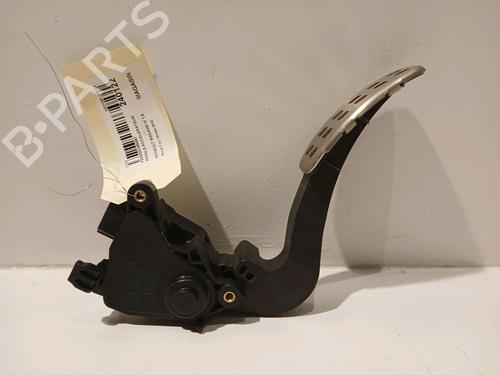 Pedal RENAULT MEGANE IV Hatchback (B9A/M/N_) 1.6 dCi 165 (163 hp) 17630493