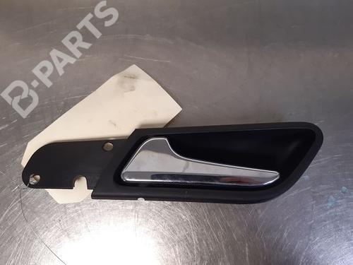 Used Rear left interior door handle Rear left interior door handle MERCEDES-BENZ B-CLASS Sports Tourer (W245) B 180 CDI (245.207) (109 hp) 9334179 9334179