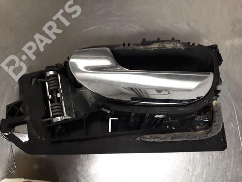 Used Front left interior door handle Front left interior door handle PEUGEOT 307 CC (3B) 2.0 HDi 135 (136 hp) 9320779 9320779