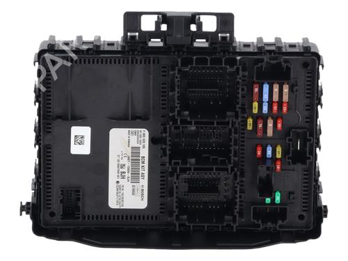 Used Fuse box Fuse box 38770489 38770489