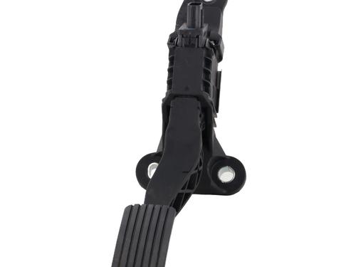 BP31825106I4 main image