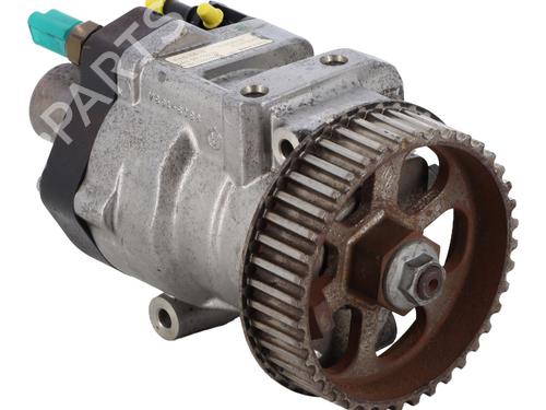 Pompe à injection RENAULT CLIO II (BB_, CB_) 1.5 dCi (B/CB07) (65 hp) 30525366