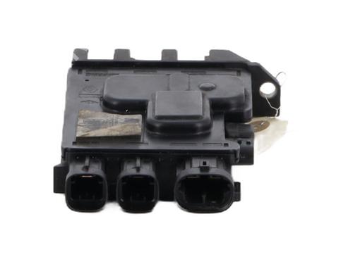 Fuse box RENAULT TRAFIC III Van (FG_) 2.0 dCi 145 (FGML) | BP28529329E1