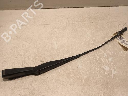 Used Front windshield wiper arm MERCEDES-BENZ A-CLASS (W177) A 180 d (177.003) (116 hp) 20608012