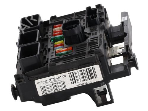 Fuse box PEUGEOT 407 SW (6E_, 6D_) 2.0 HDi 135 | BP31080746E1