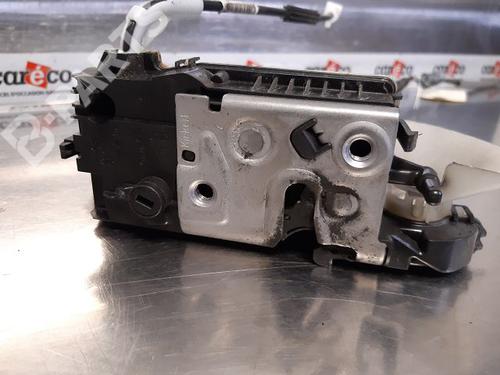 Front left lock PEUGEOT 208 I (CA_, CC_) 1.4 HDi | BP9327151C98 