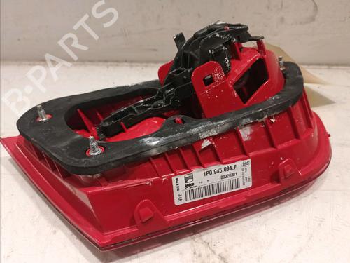 Rear bumper right light SEAT LEON (1P1) 1.6 TDI | BP15798536C82 