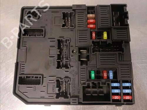 Zekeringkast NISSAN QASHQAI II (J11, J11_) 1.6 dCi (130 hp) 29624779