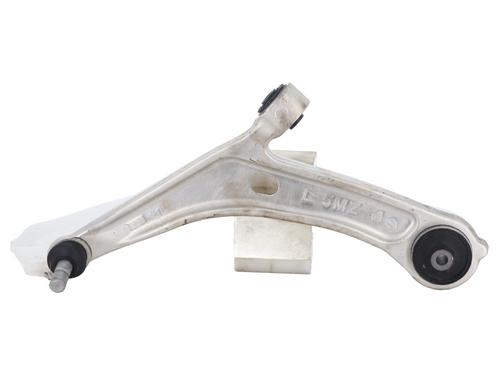 left-front-suspension-arm-renault-scenic-e-tech-phase-i-2023-36035138 main image