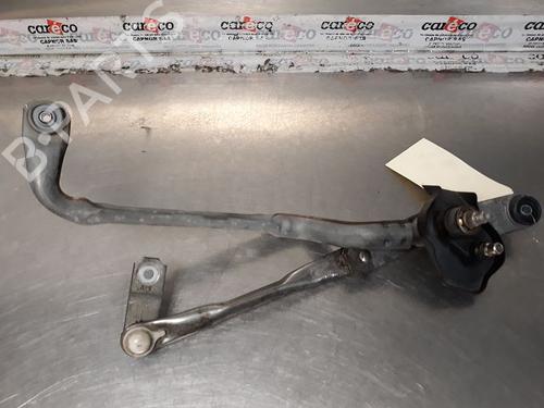 Used Front wipers mechanism TOYOTA YARIS (_P13_) 1.4 D (NLP130_, NLP130) (90 hp) 14869983
