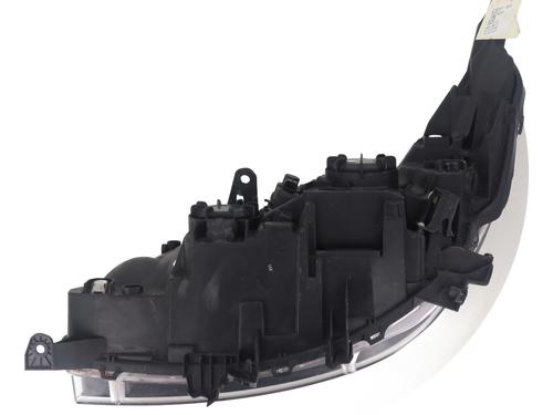 Right headlight RENAULT LATITUDE (L70_) 2.0 dCi 150 (L70H) | BP29933550C29 