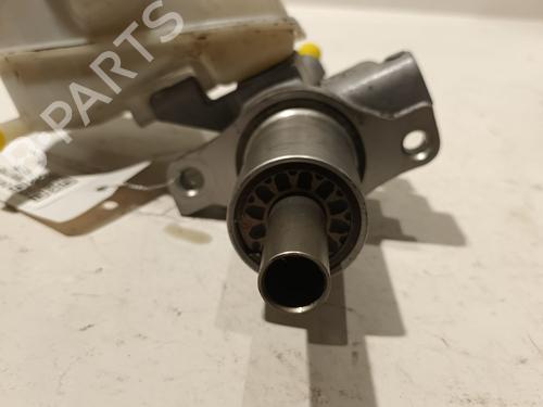 Brake master cylinder MERCEDES-BENZ C-CLASS (W204) C 200 CDI (204.001) | BP21802158M77 