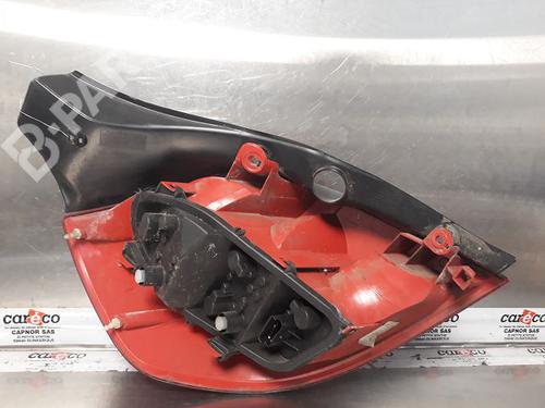Right taillight RENAULT CLIO III (BR0/1, CR0/1) 1.2 16V (BR0P, CR0P) | BP9329641C35 