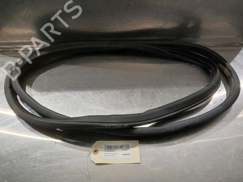 Used Rubber door seal MERCEDES-BENZ A-CLASS (W176) A 200 CDI / d (176.008) (136 hp) 17468980