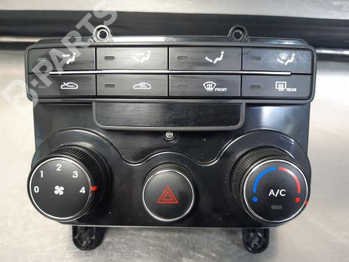 Used Climate control HYUNDAI i30 (FD) 1.6 CRDi (90 hp) 9331755
