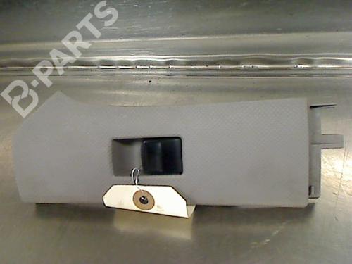 Used Right front window switch TOYOTA YARIS (_P9_) 1.4 D-4D (NLP90_, NLP90R) (90 hp) 9317202