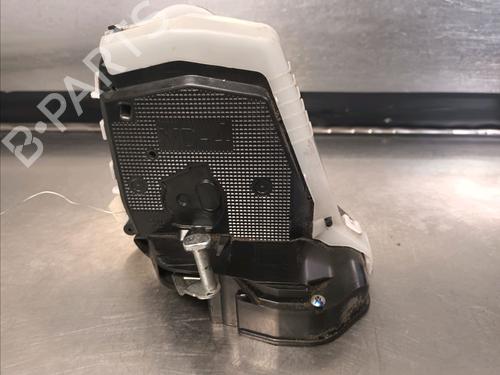 Rear left lock TOYOTA VERSO S (_P12_) 1.4 D4-D (NLP121_, NLP121R) 6906052230