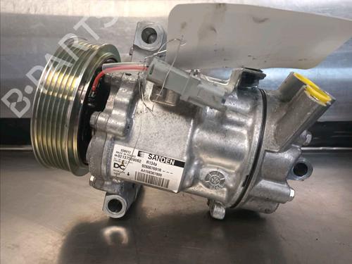 Used AC compressor NISSAN NV250 Van (X61) [2019-2025]  27272797