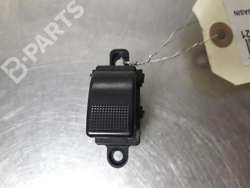 Used Left rear window switch MAZDA 6 Hatchback (GG) 2.0 DI (GG14) (136 hp) 9325310