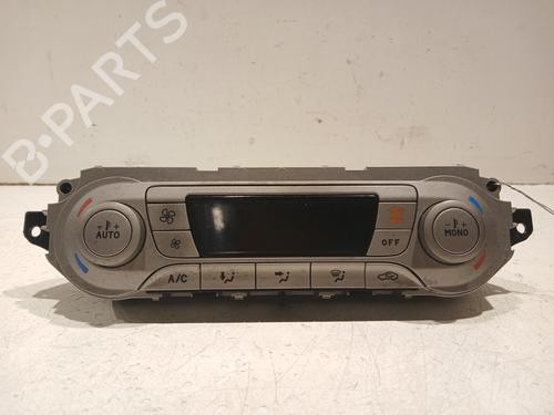 Climate control FORD KUGA I 2.0 TDCi 1701140