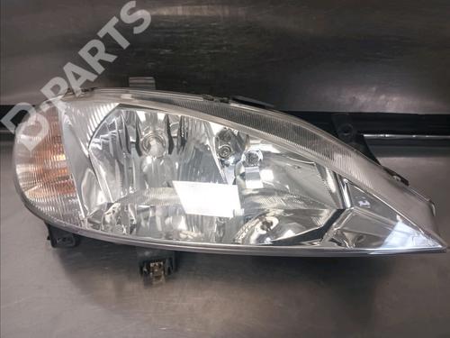 Used Right headlight Right headlight RENAULT MEGANE I (BA0/1_) 1.4 16V (BA0D, BA1H, BA0W, BA10) (95 hp) 10053017 10053017