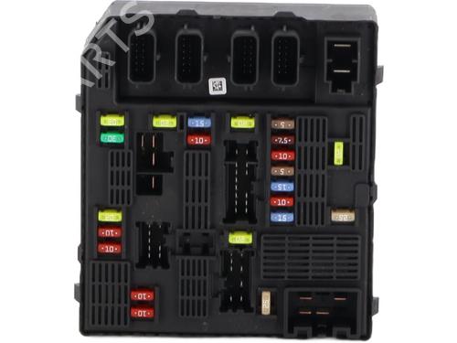 fuse-box-renault-grand-scenic-iii-jz01_-2009-2010-2011-2012-2013-2014-2015-2016-32007989 main image
