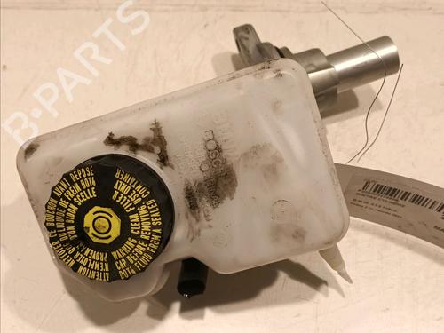 Used Brake master cylinder BMW X1 (F48) sDrive 16 d (116 hp) 16706951