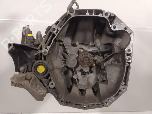 Used Gearbox RENAULT CLIO II Hatchback Van (SB0/1/2_) 1.5 dCi (68 hp) 31012244