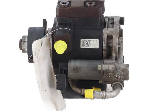 Używane Pompa wtryskowa Pompa wtryskowa VW GOLF VI (5K1) 1.6 TDI (105 hp) 36552552 36552552