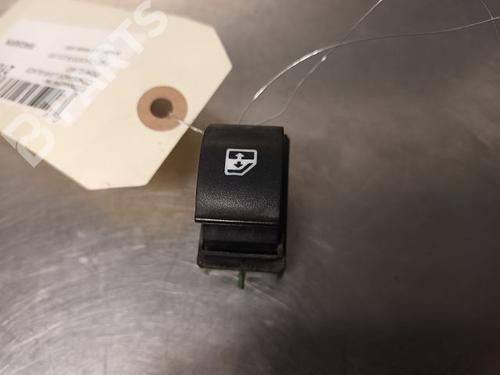 Used Right front window switch FIAT DUCATO Van (250_) 130 Multijet 2,3 D (131 hp) 9338675