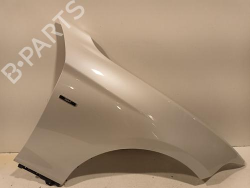 Used Right front fenders BMW 1 (F21) 116 d (116 hp) 30367774