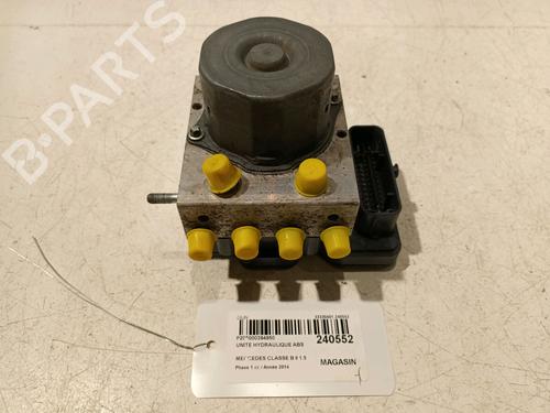 Used ABS pump MERCEDES-BENZ B-CLASS Sports Tourer (W246, W242) B 180 CDI / d (246.212) (109 hp) 18326722