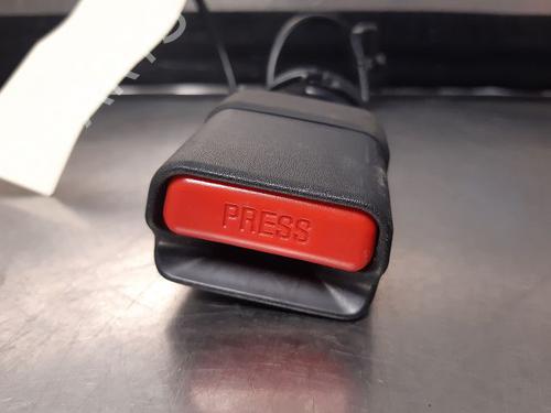 Seat buckle PEUGEOT 108 1.0 VTi | BP14864621I32