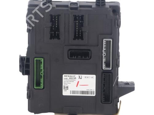 Used Fuse box Fuse box 38589096 38589096