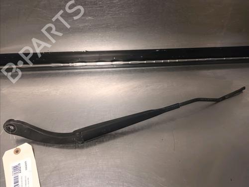 Used Front windshield wiper arm RENAULT MEGANE II (BM0/1_, CM0/1_) 2.0 Renault Sport (224 hp) 14869847