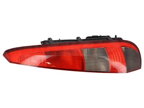 Used Right taillight FORD FIESTA V (JH_, JD_) 1.4 TDCi (68 hp) 22616121