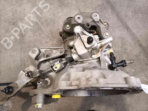 Used Gearbox OPEL MERIVA A MPV (X03) 1.3 CDTI (E75) (75 hp) 12173616