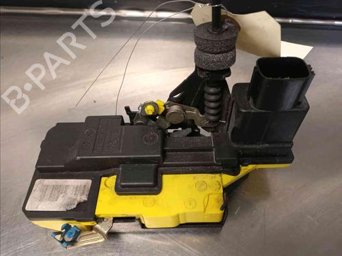 Used Rear right lock VOLVO XC90 I (275) 2.5 T AWD (209 hp) 20602594